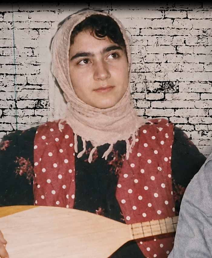 Yalnız Geçmişin Değil, Geleceğin de Türküsüsün