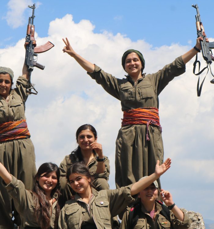 ELİM KOLUM BAĞLI NE YAPABİLİRİM Kİ DİYENLERE